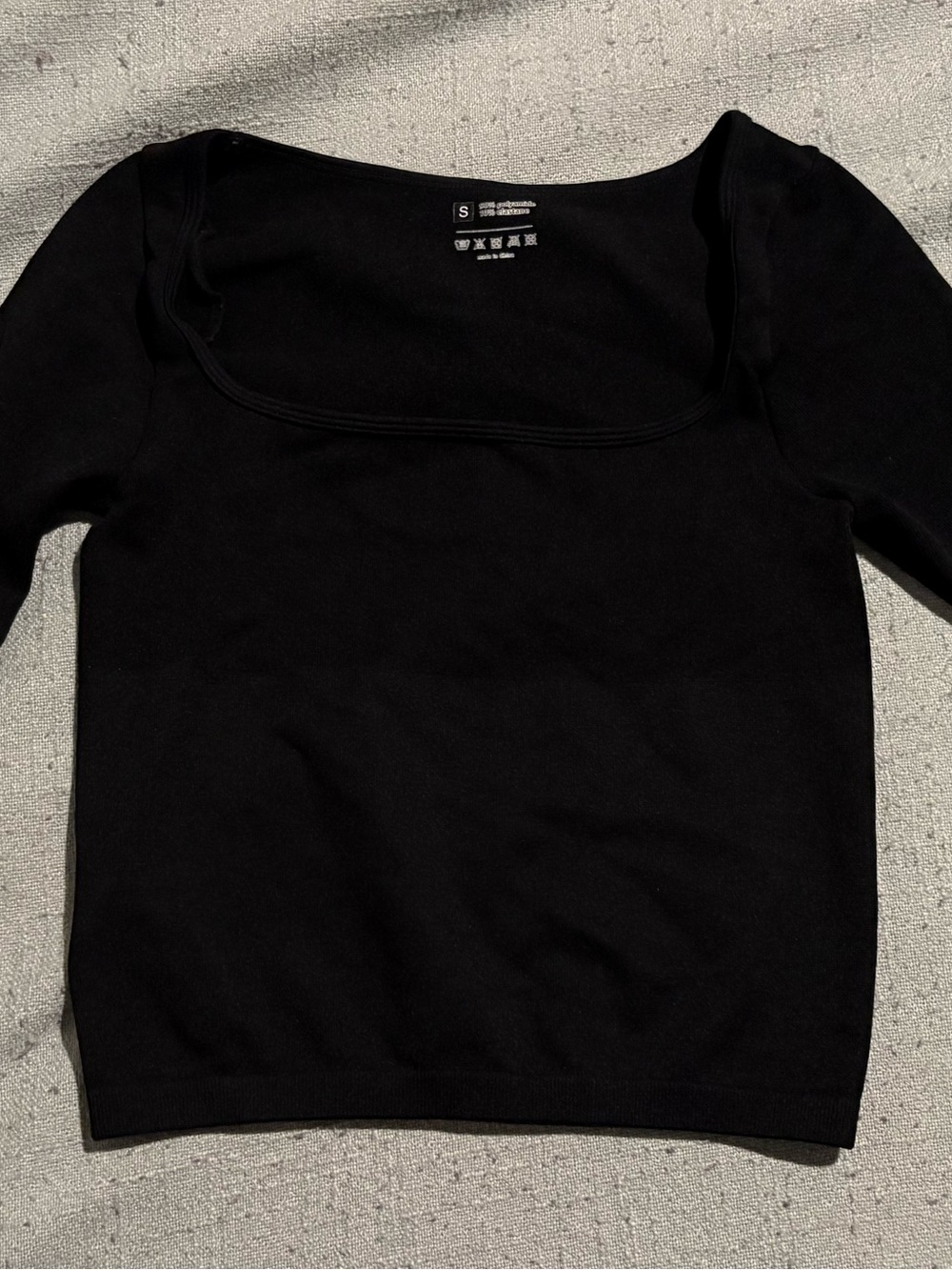SHEIN Black Square Neck Long Sleeve Top